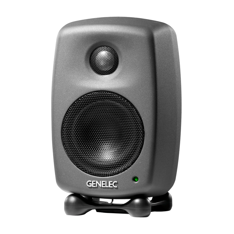 GENELEC - Monitor a 2 vie con woofer da 3” - 25W + 25W