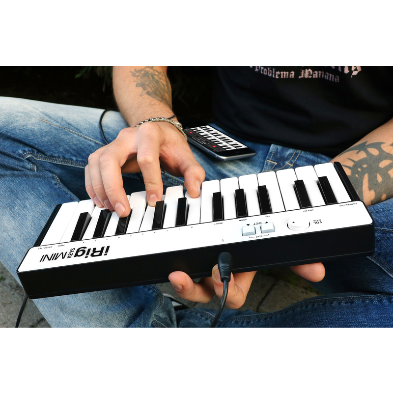 IK MULTIMEDIA - Mini Master Keyboard a 25 tasti per sistemi Android, iOS, Mac, Pc