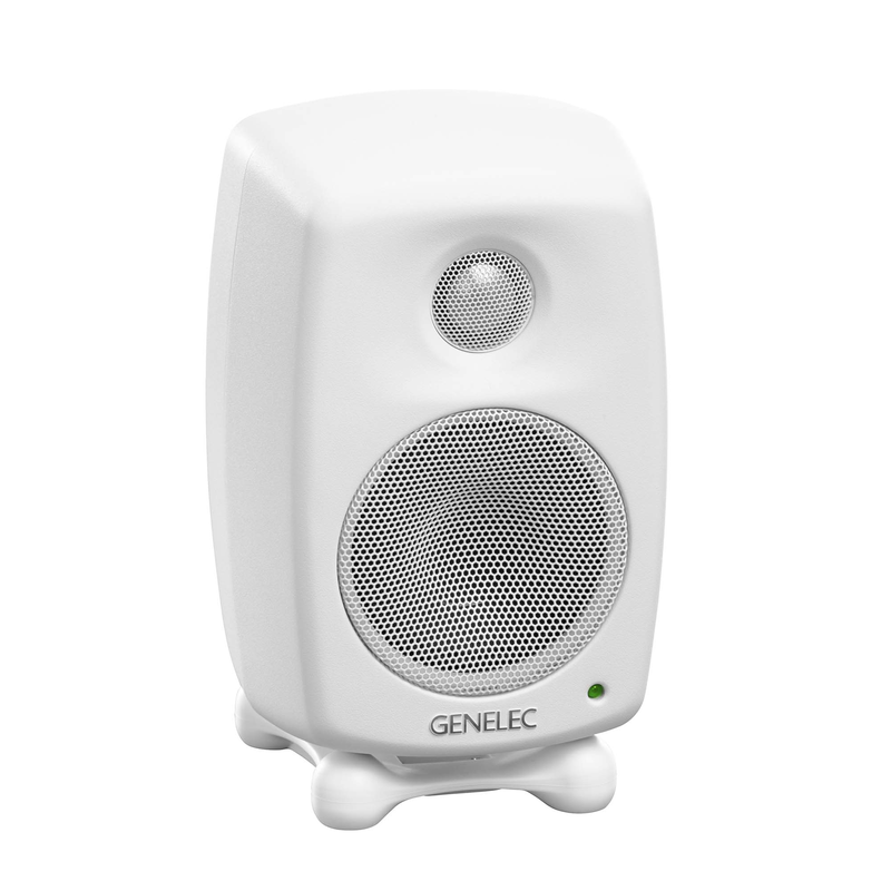 GENELEC - Monitor a 2 vie con woofer da 3” - 25W + 25W