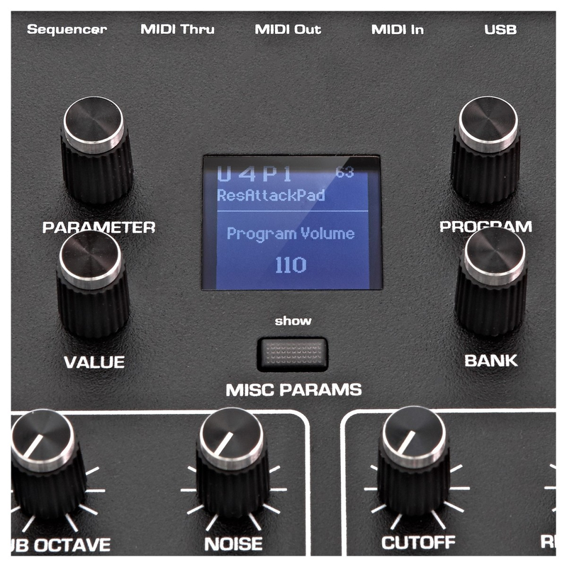 Sequential - SINTETIZZATORE ANALOGICO POLIFONICO 16 VOCI 61 TASTI