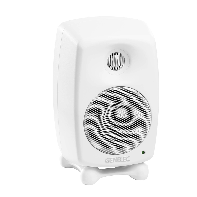 GENELEC - Monitor Nearfield a 2 vie con woofer da 4” - 50W + 50W Classe D