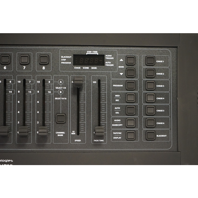 FOS TECHNOLOGIES - Console di controllo luci con un massimo di 192 canali DMX