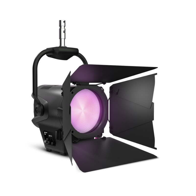 CAMEO - Proiettore Fresnel a poli commutabili con LED RGBW