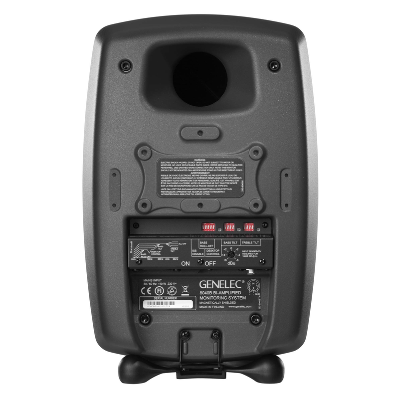 GENELEC - Monitor Nearfield a 2 vie con woofer da 6,5” - 90W + 90W